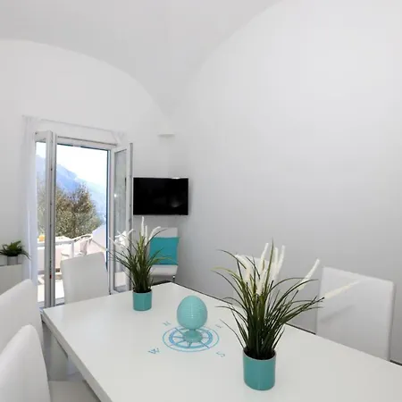 Dei Srls Villa